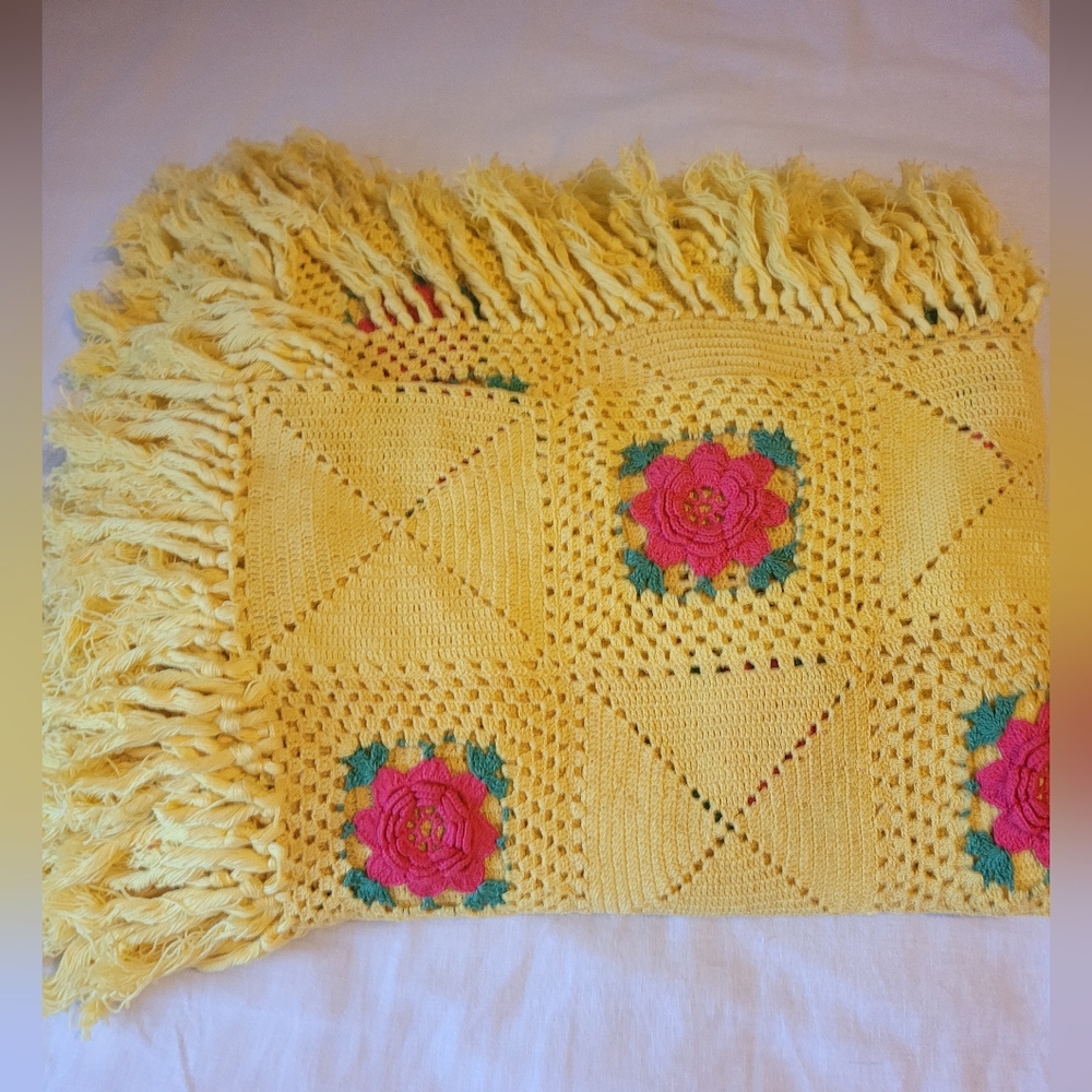 Vintage Yellow Crochet Throw Blanket with 3D Floral Design - Picture 6 of 16